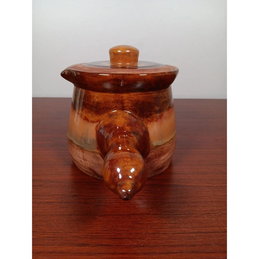 RUTH STAPLETON Studio Pottery Bean Pot With Lid Brown Glazed Signed Handmade